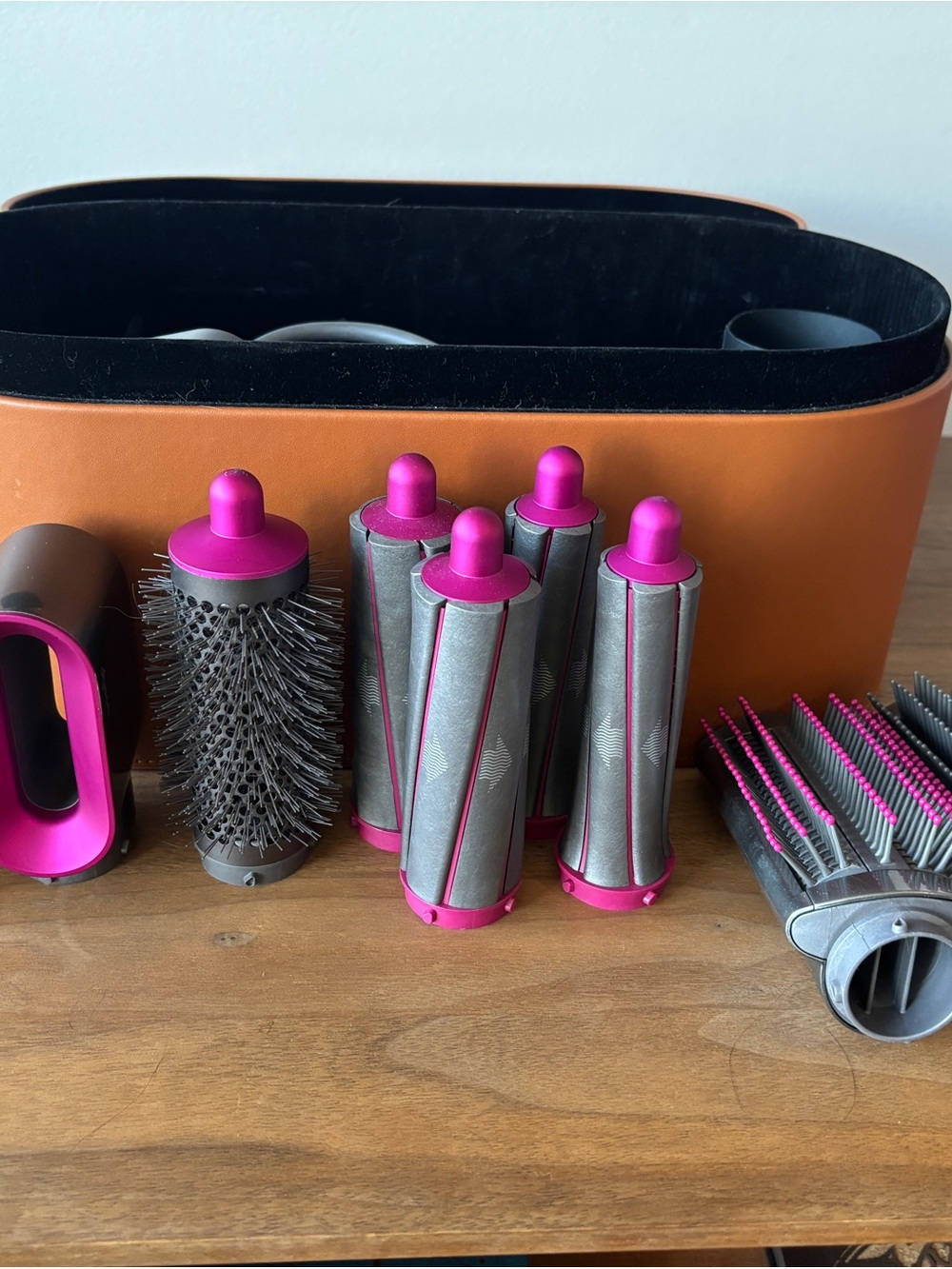 Dyson Airwrap Hair Dryer Set in Silver & Fuchsia - Picture 3 of 3